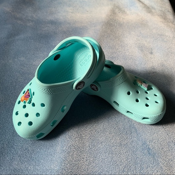 light blue crocs with jibbitz